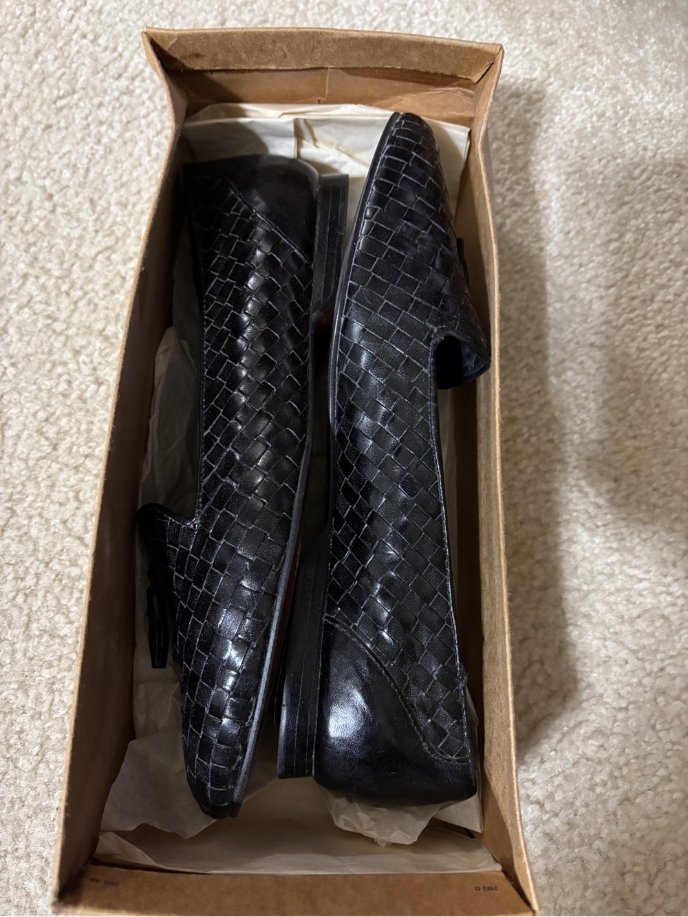 Woven Leather Slip-On Flats in Black